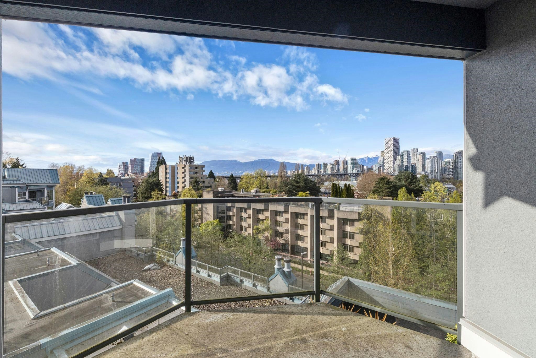 306-1345 W 4th Avenue, Vancouver, BC, V6H 3Y8 - 11