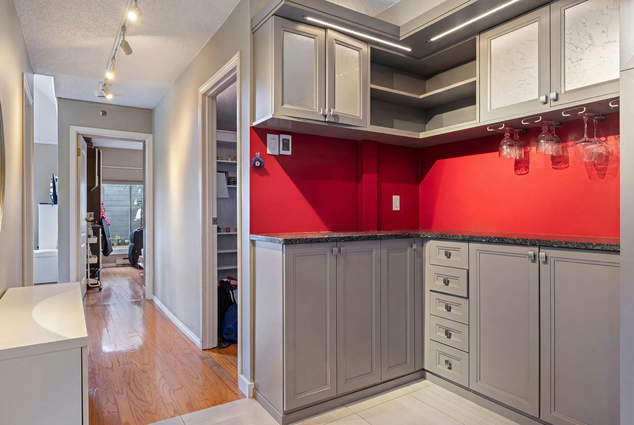 306-1345 W 4th Avenue, Vancouver, BC, V6H 3Y8 - 4