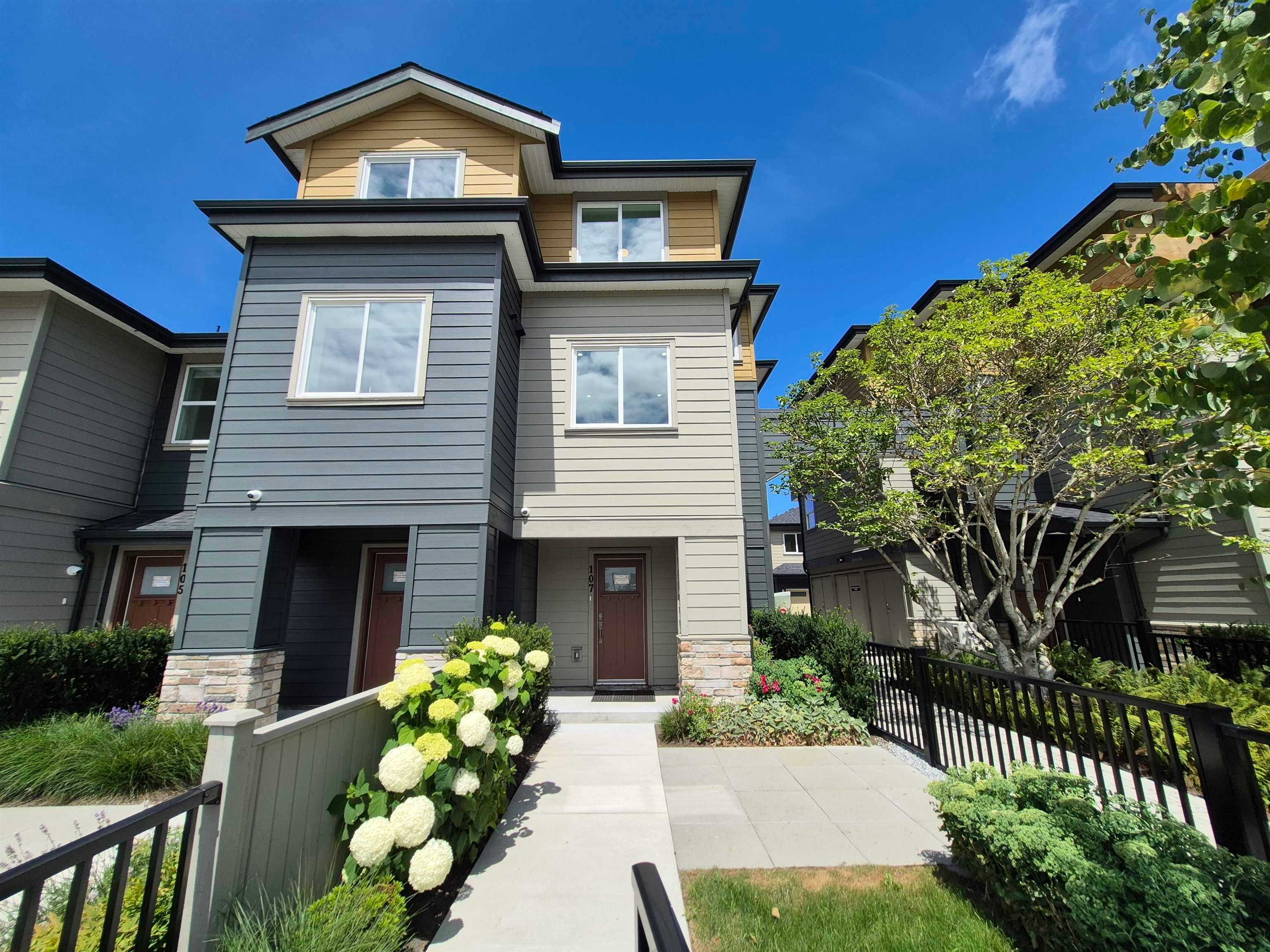 107-8233 Williams Road, Richmond, BC, V7A 1G4