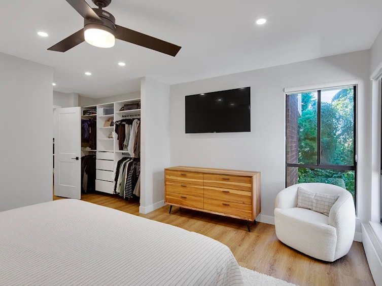 303-1877 W 5th Avenue, Vancouver, BC, V6J 1P5 - 14