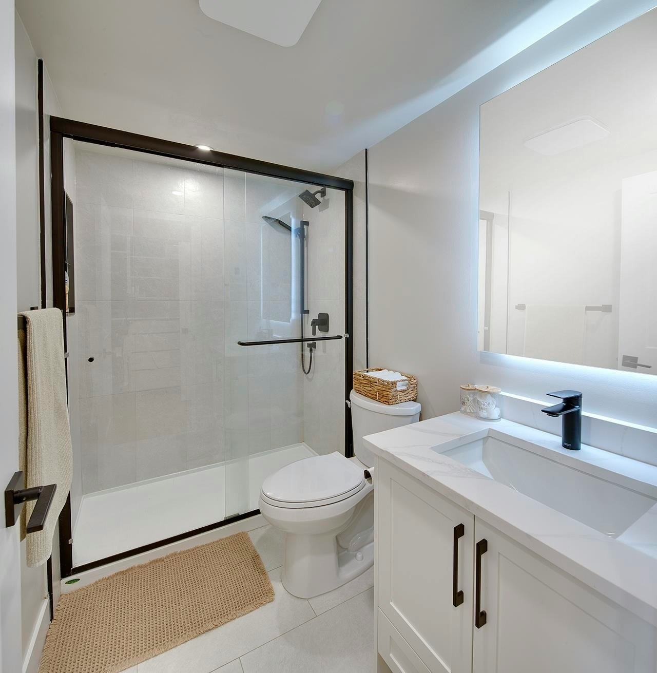 303-1877 W 5th Avenue, Vancouver, BC, V6J 1P5 - 16