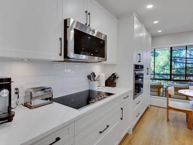 303-1877 W 5th Avenue, Vancouver, BC, V6J 1P5 - 7
