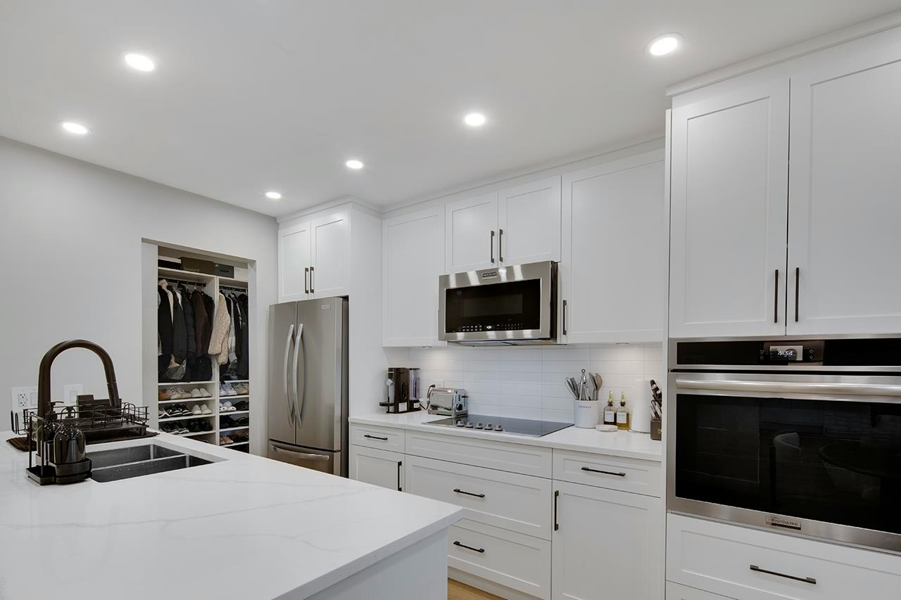 303-1877 W 5th Avenue, Vancouver, BC, V6J 1P5 - 6