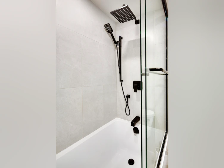 303-1877 W 5th Avenue, Vancouver, BC, V6J 1P5 - 20