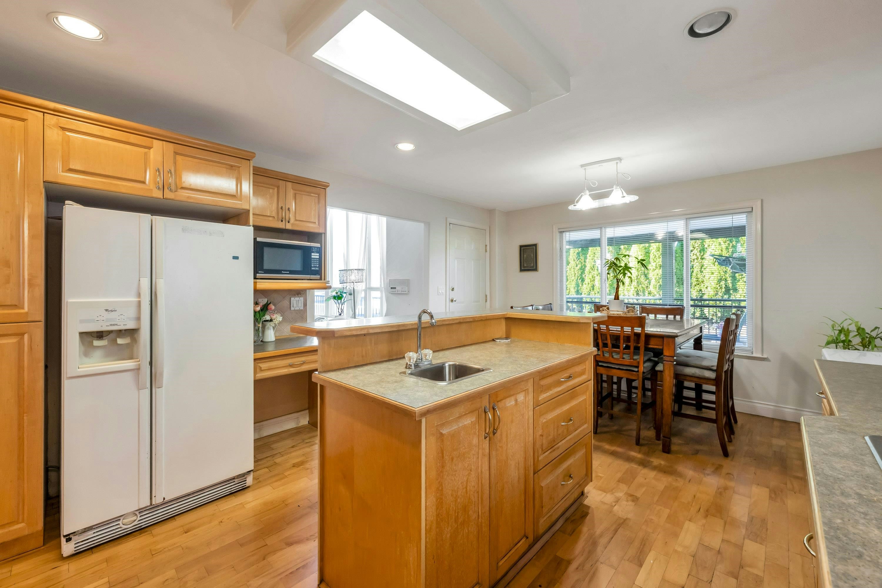 14539 74 Avenue, Surrey, BC, V3S 2G6 - 12