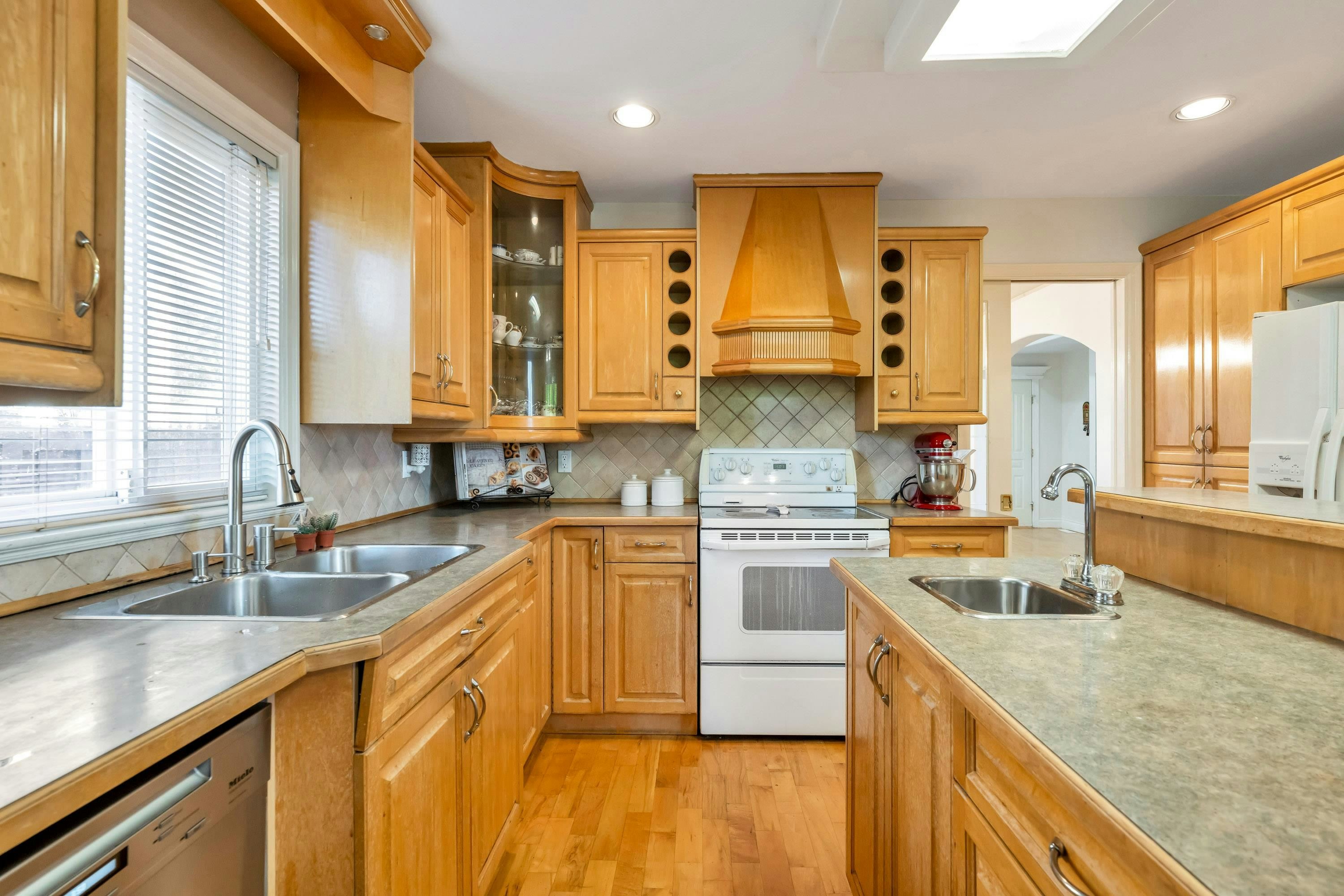 14539 74 Avenue, Surrey, BC, V3S 2G6 - 10