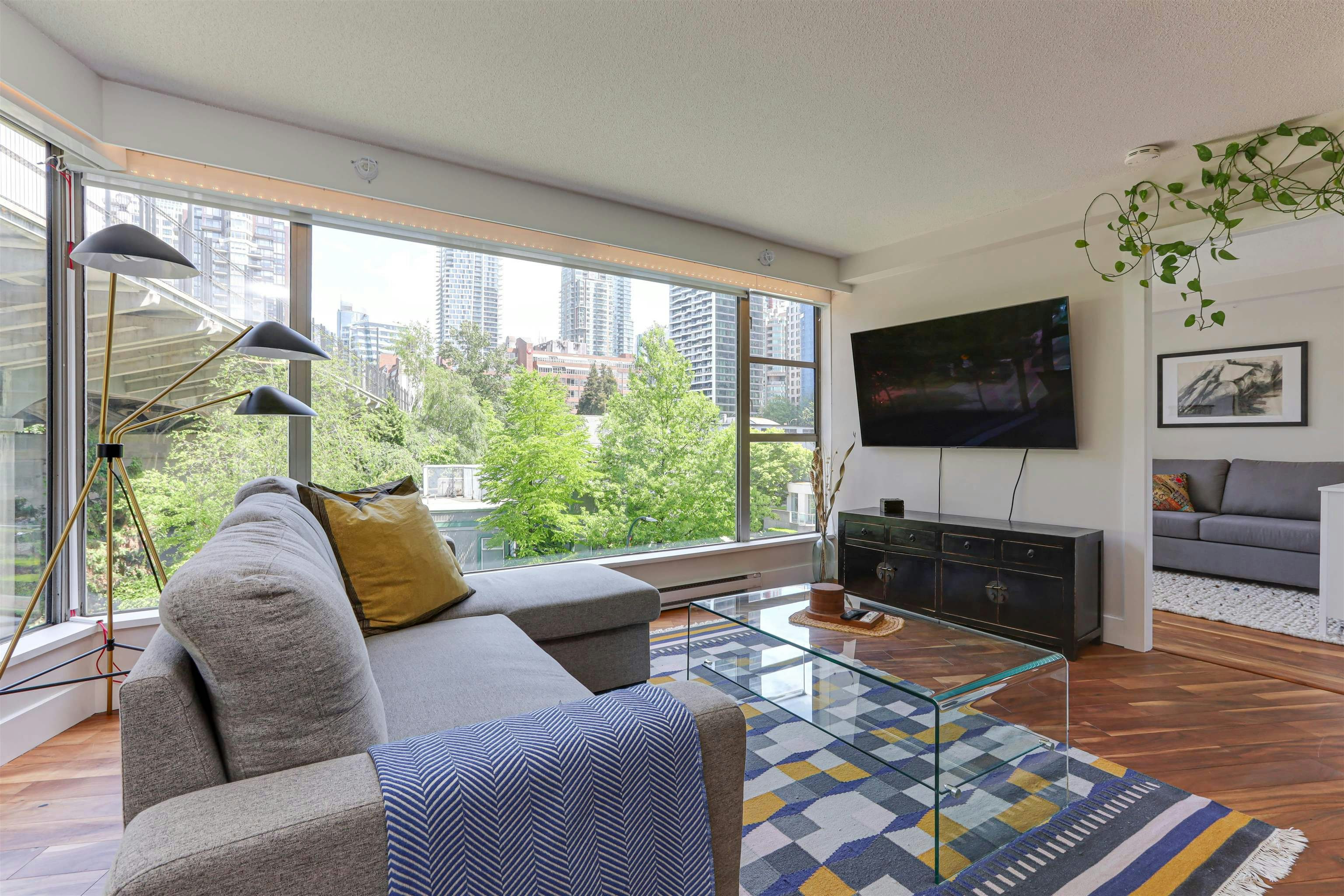 505-1006 Beach Avenue, Vancouver, BC, V6E 1T7
