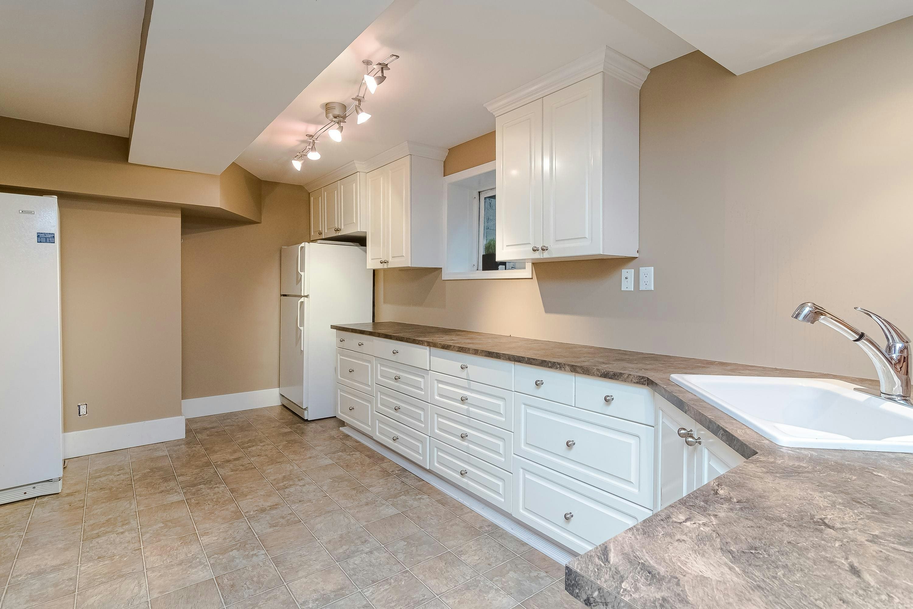 2240 198 Street, Langley, BC, V2Z 1Y8 - 29