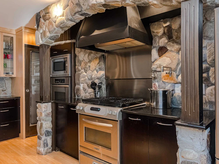 2240 198 Street, Langley, BC, V2Z 1Y8 - 10