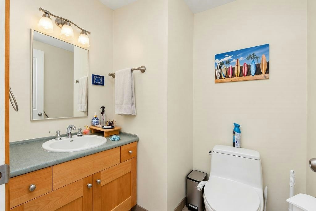 475 Harry Road, Gibsons, BC, V0N 1V5 - 16