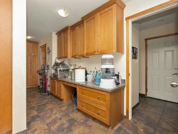 475 Harry Road, Gibsons, BC, V0N 1V5 - 11