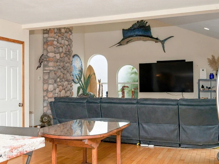 475 Harry Road, Gibsons, BC, V0N 1V5 - 13