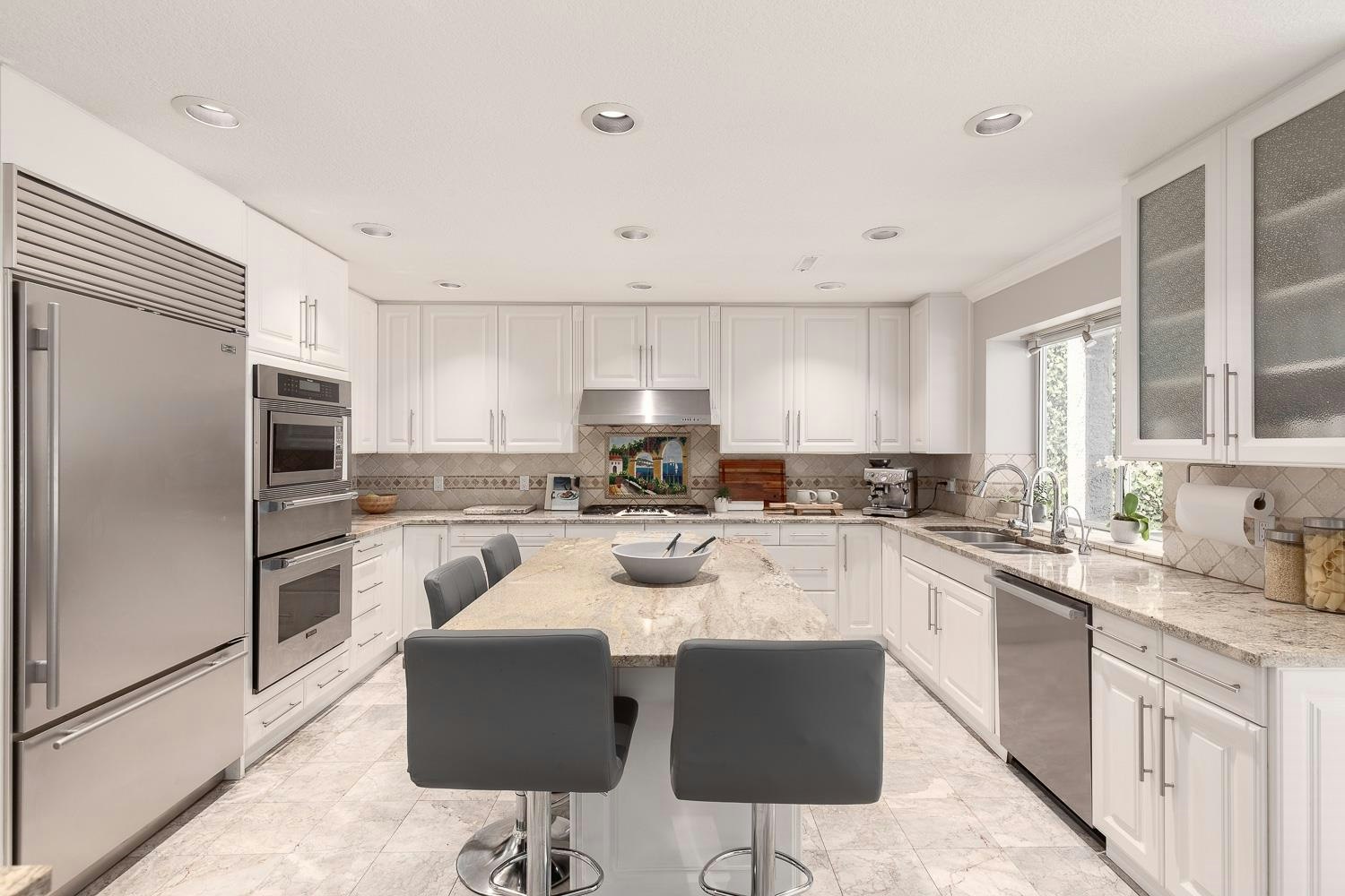 3557 W 36th Avenue, Vancouver, BC, V6N 2S1 - 8