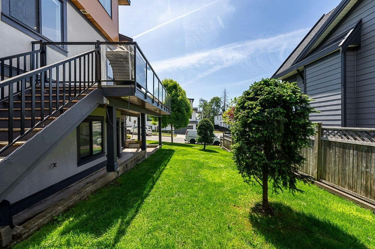 7667 155 Street, Surrey, BC, V3S 3P3 - 38