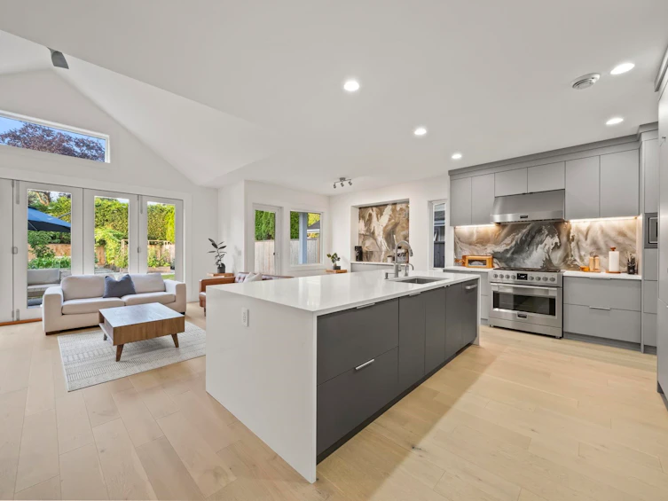 5358 Crescent Drive, Delta, BC, V4K 2C9 - 2