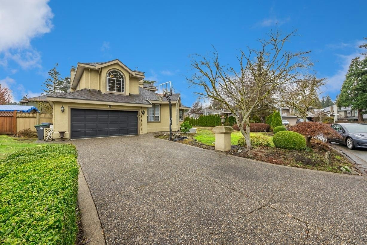 2443 150 Street, Surrey, BC, V4P 1N9
