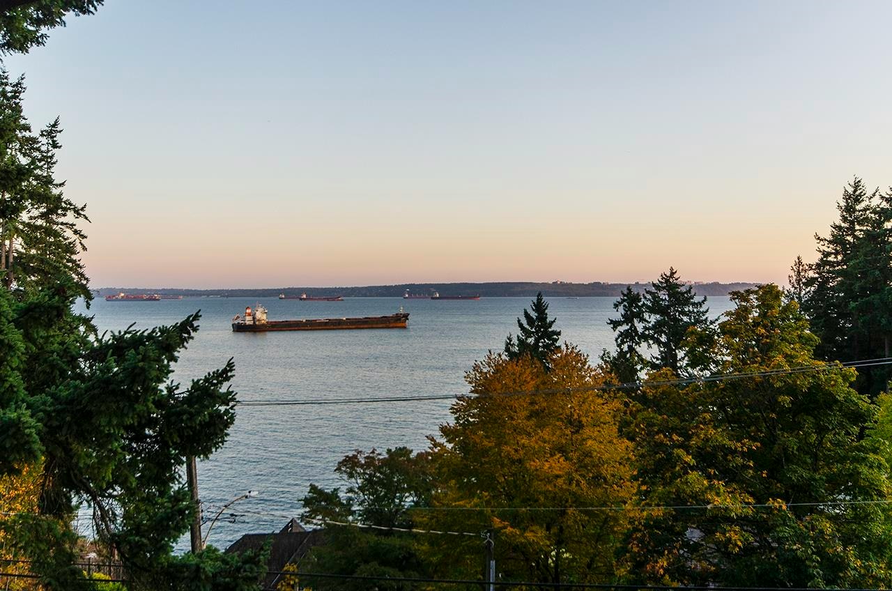 4651 Marine Drive, West Vancouver, BC, V7W 2P1 - 31