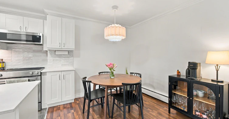 102-131 W 4 Street, North Vancouver, BC, V7M 3C8 - 8