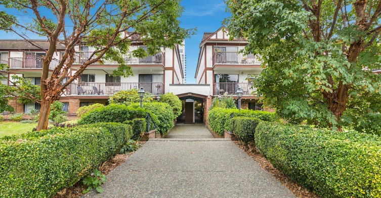 102-131 W 4 Street, North Vancouver, BC, V7M 3C8 - 14
