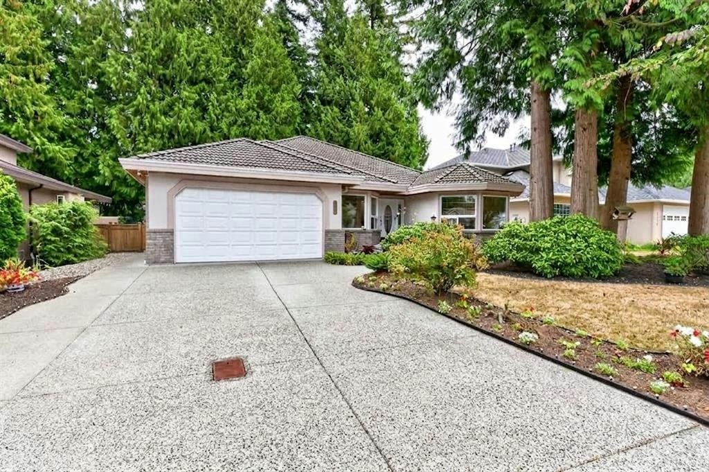 4484 210a Street, Langley, BC, V3A 8M2