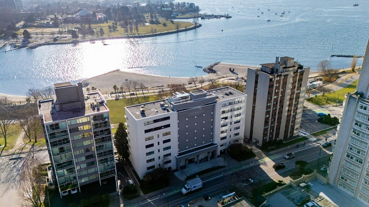 304-1233 Beach Avenue, Vancouver, BC, V6E 1V4