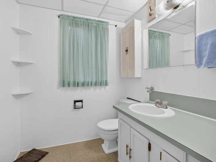 3872 203a Street, Langley, BC, V3A 5L6 - 26