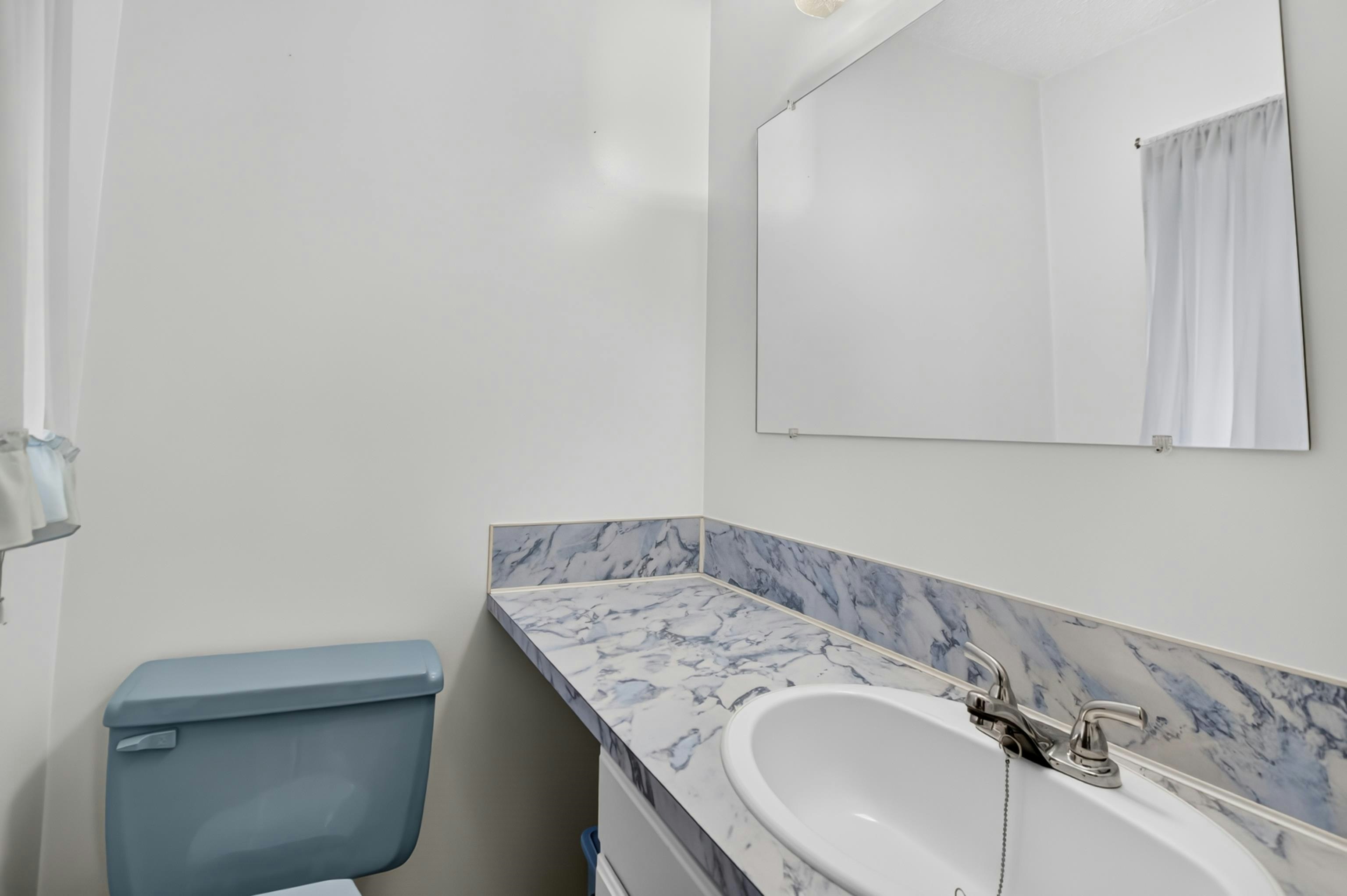 3872 203a Street, Langley, BC, V3A 5L6 - 18