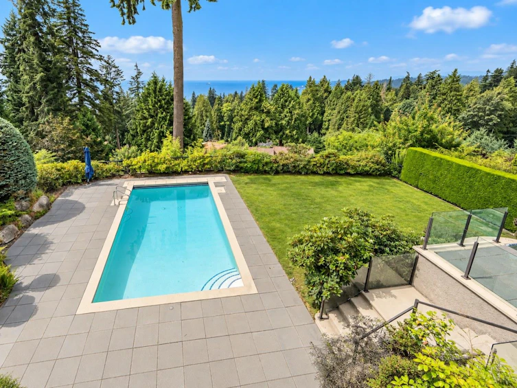 2638 Queens Avenue, West Vancouver, BC, V7V 2Z1 - 4