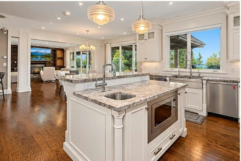 2638 Queens Avenue, West Vancouver, BC, V7V 2Z1 - 18