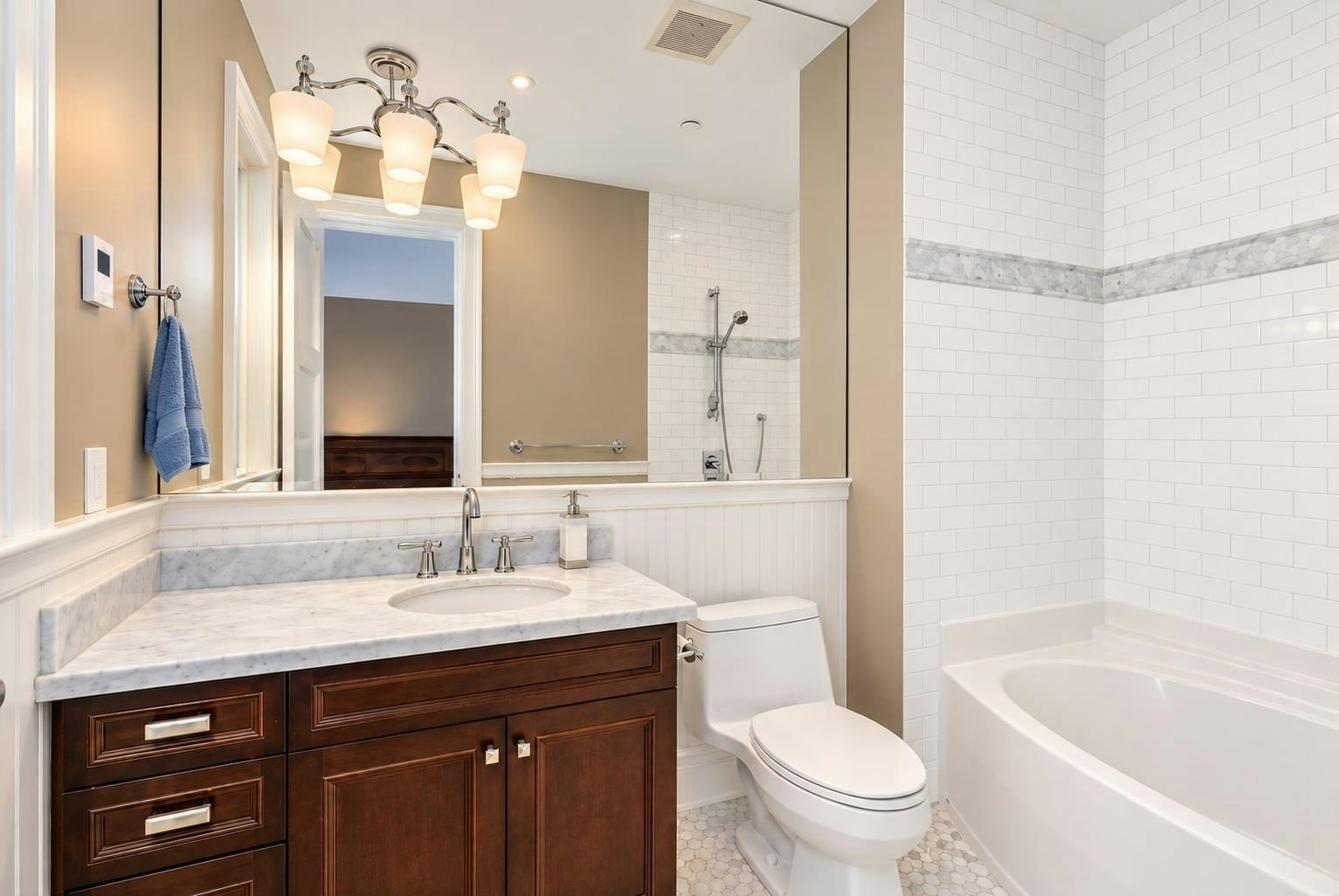 2638 Queens Avenue, West Vancouver, BC, V7V 2Z1 - 29