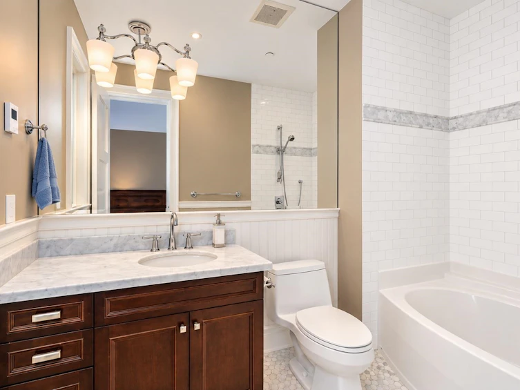 2638 Queens Avenue, West Vancouver, BC, V7V 2Z1 - 29