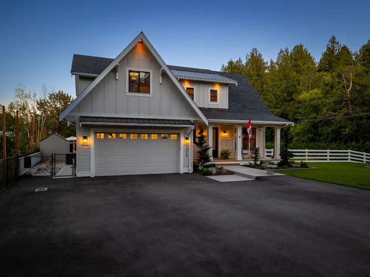 2416 256 Street, Langley, BC, V4W 2C1 - 2
