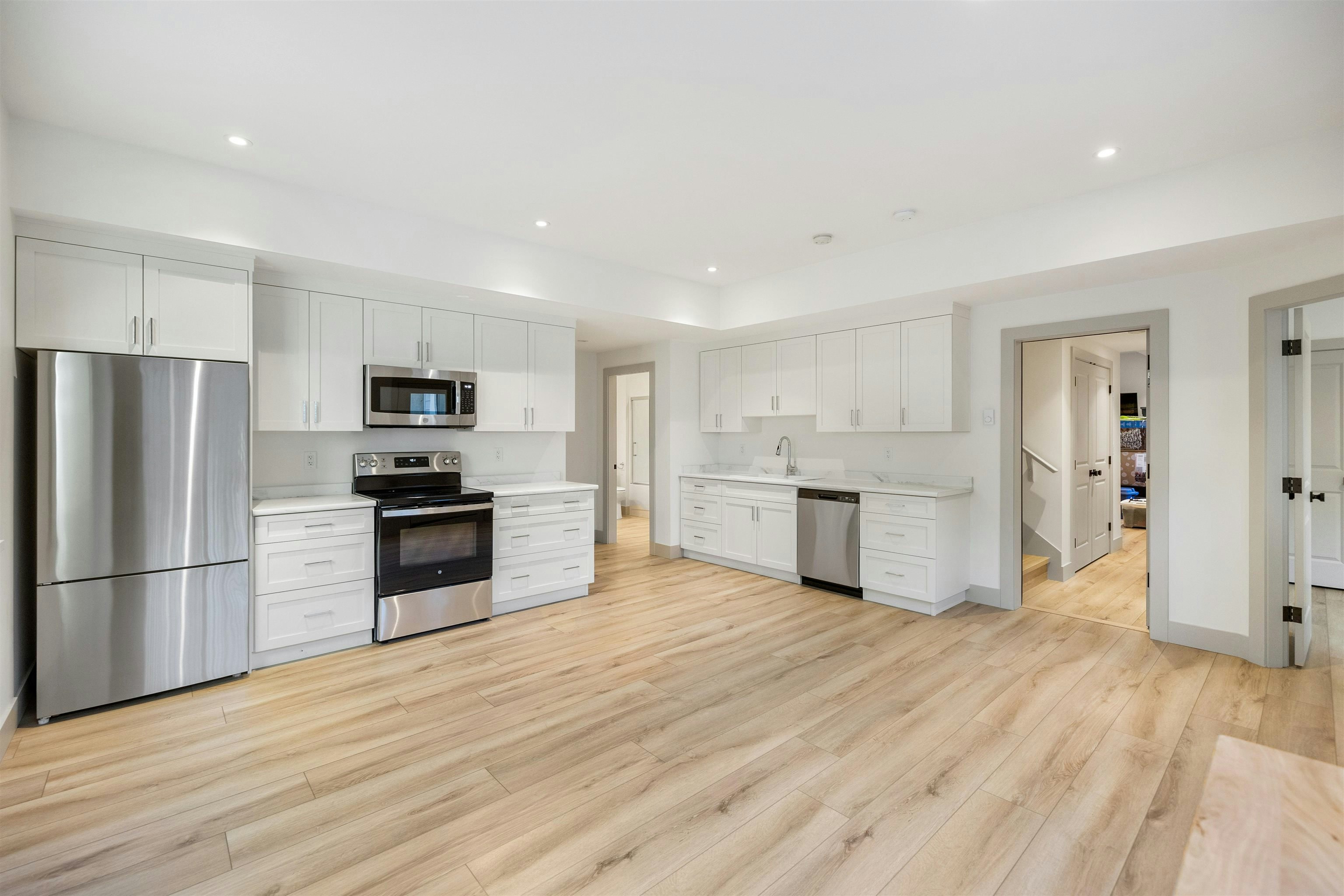 2416 256 Street, Langley, BC, V4W 2C1 - 28