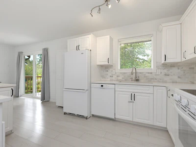 32138 Holiday Avenue - 5