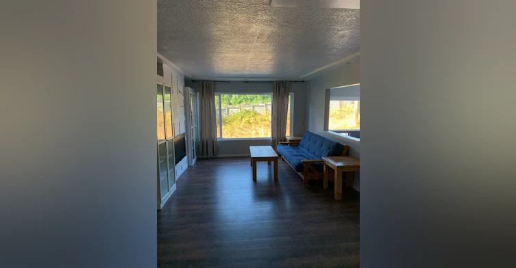Upstairs-2405 Norcrest Court, Burnaby, BC, V3J 1C7 - 2