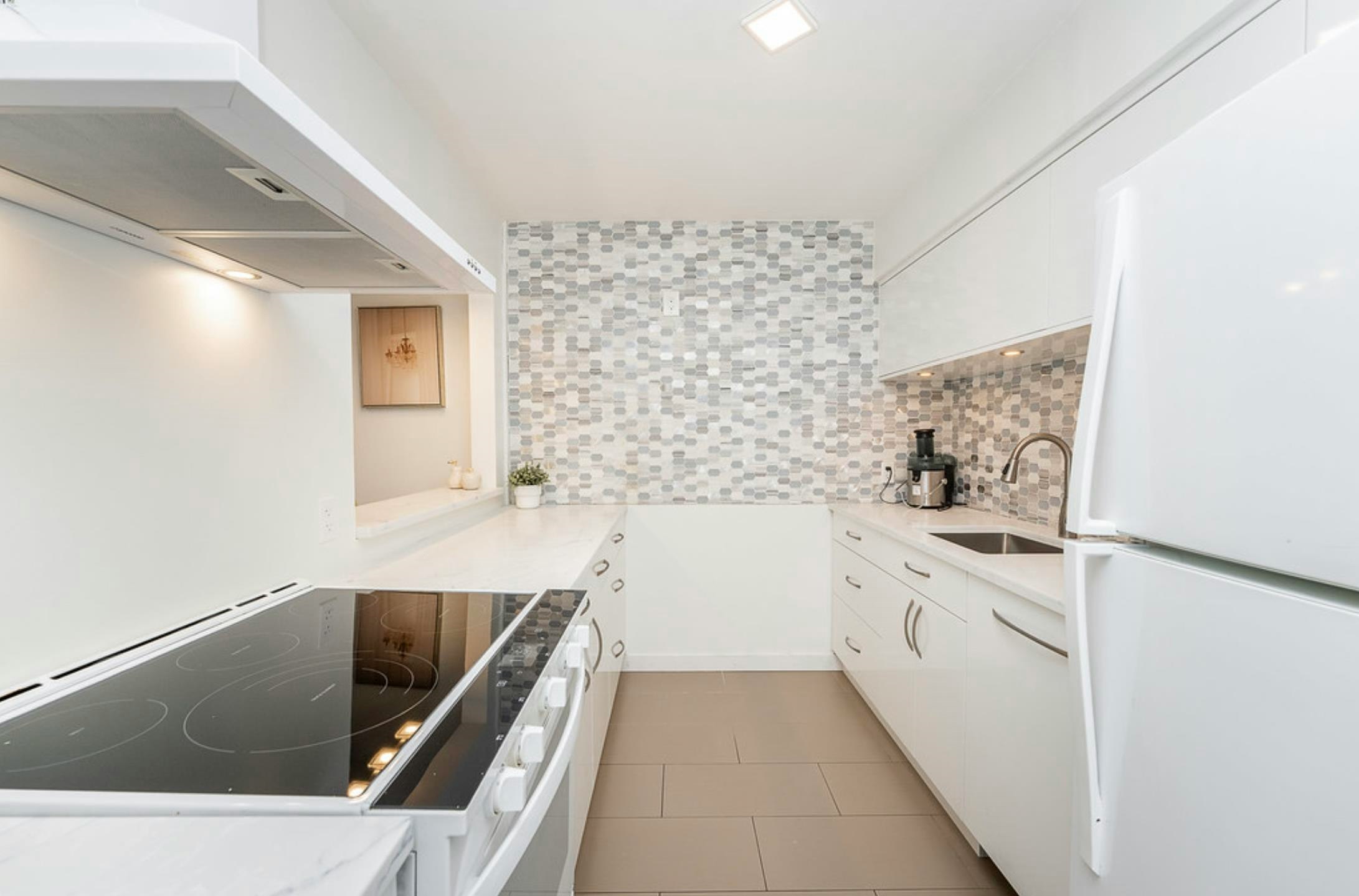 3083 268 Street - 3