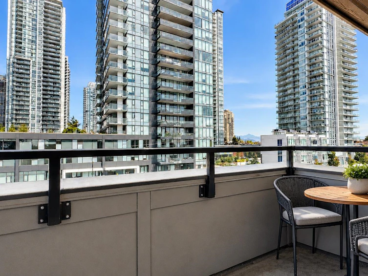 406-6875 Dunblane Avenue, Burnaby, BC, V5J 0G6 - 12