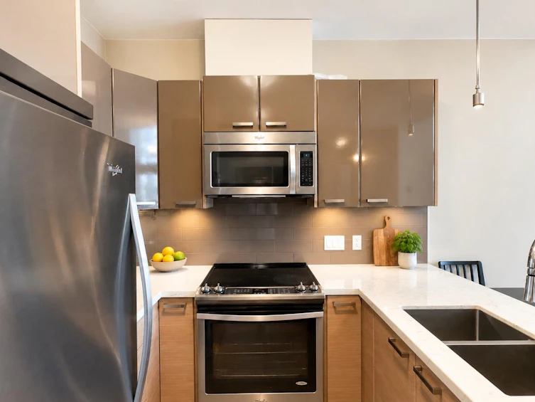406-6875 Dunblane Avenue, Burnaby, BC, V5J 0G6 - 8
