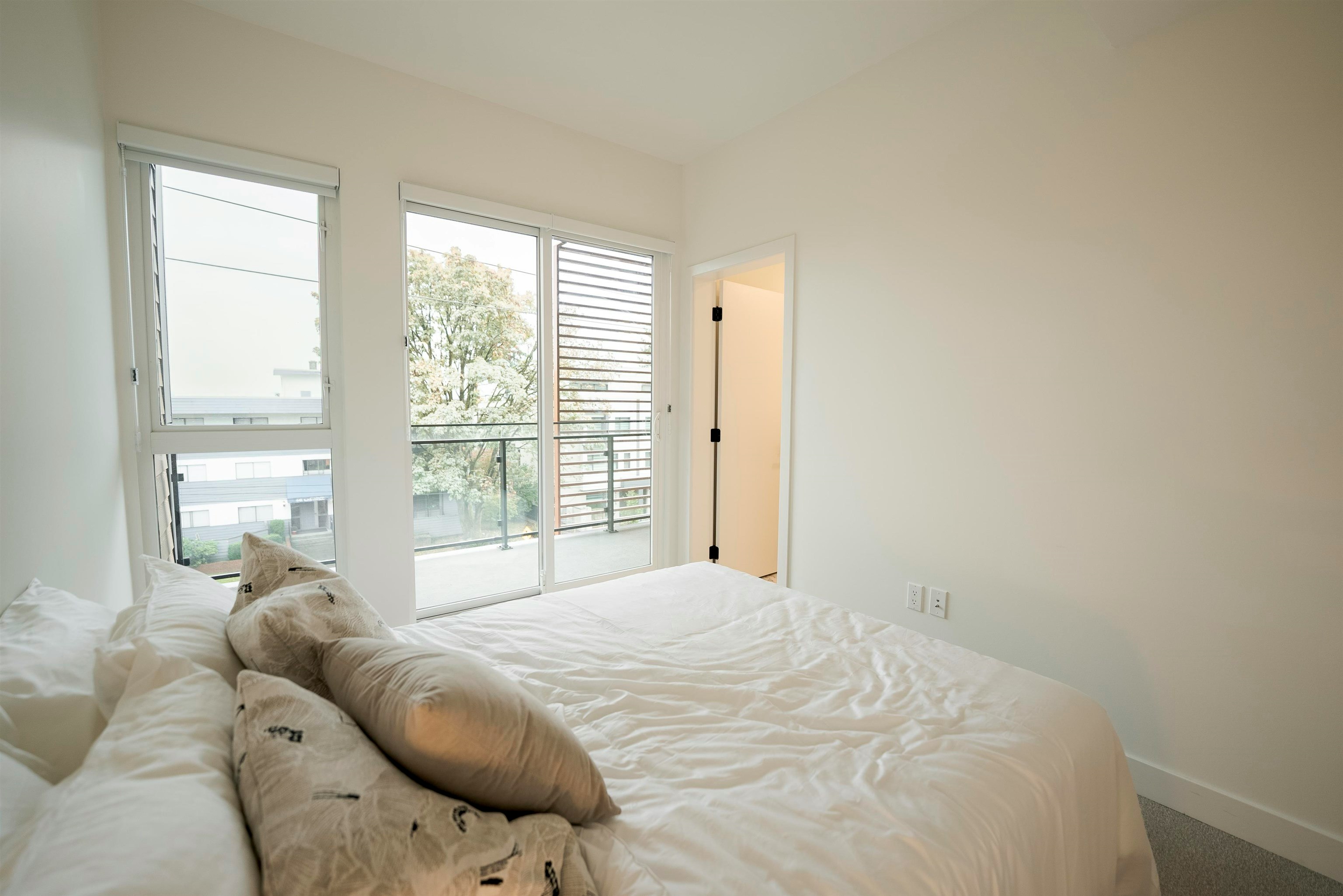 360-422 E 3rd Street, North Vancouver, BC, V7L 0K1 - 12