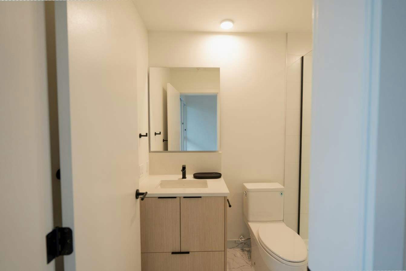 360-422 E 3rd Street, North Vancouver, BC, V7L 0K1 - 20
