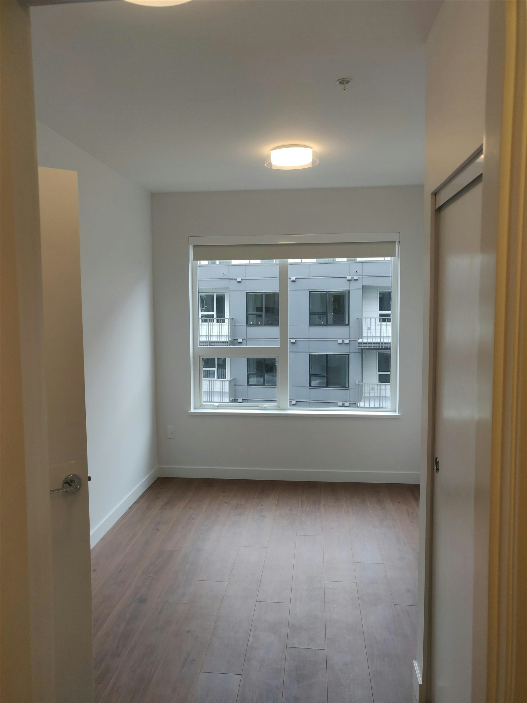 414-645 Como Lake Avenue, Coquitlam, BC, V3J 0N9