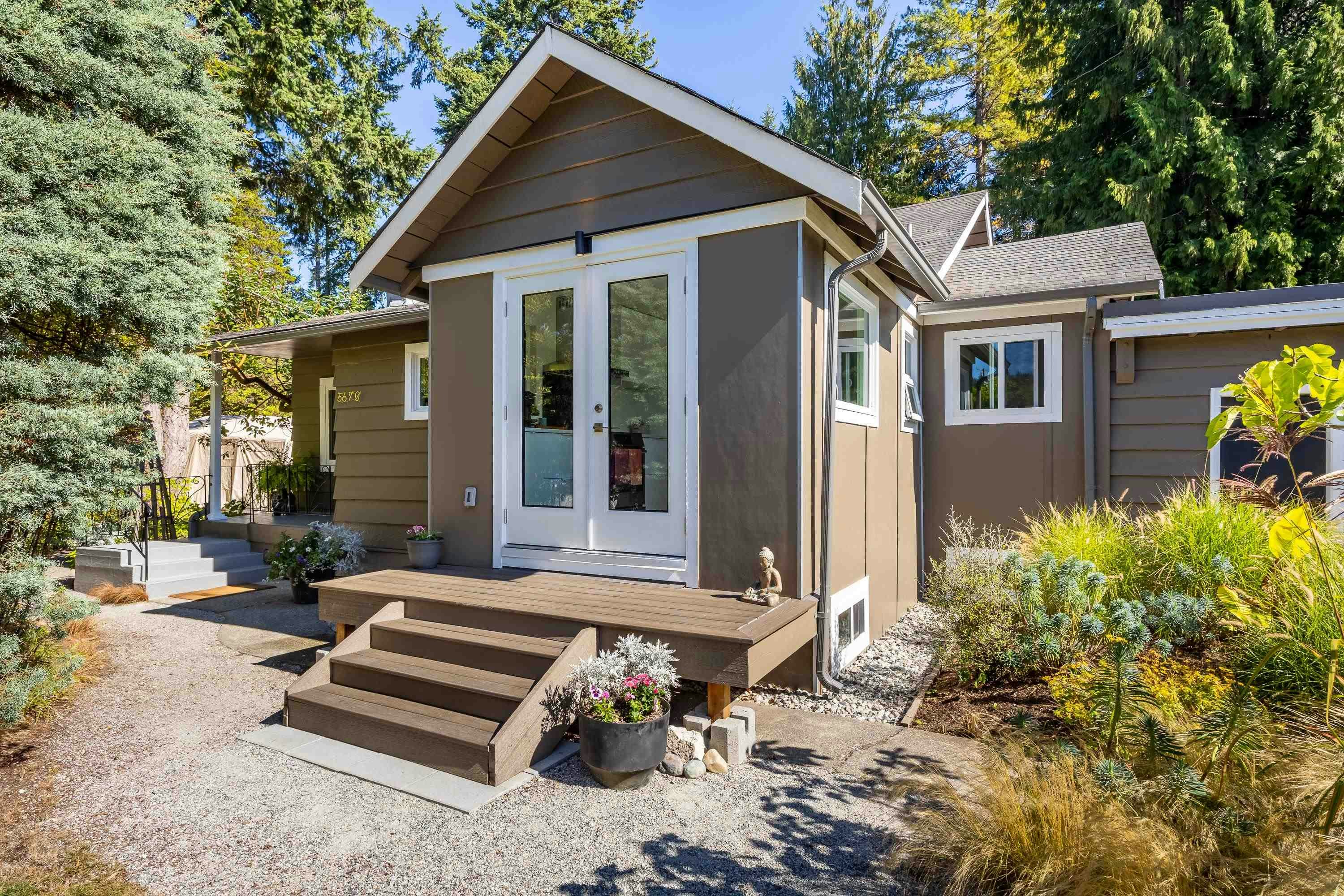 5670 Trident Avenue, Sechelt, BC, V7Z 2P4