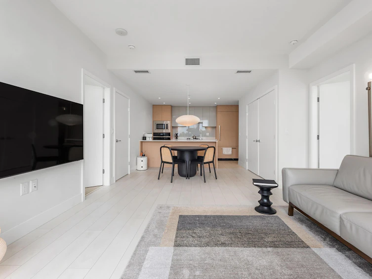 560-8575 Rivergrass Drive, Vancouver, BC, V5S 0J7 - 6