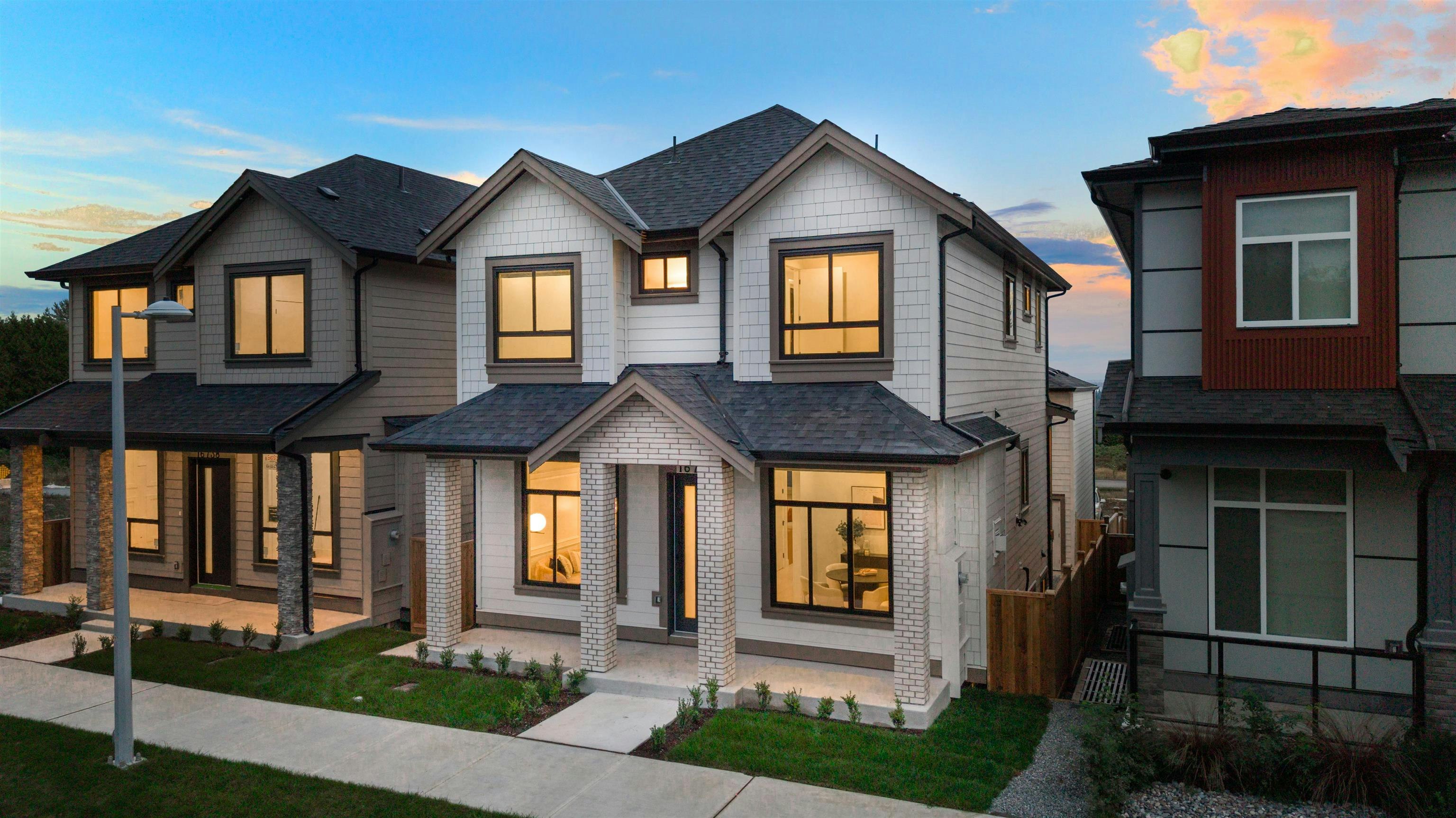 16734 20 Avenue, Surrey, BC, V3Z 9M9