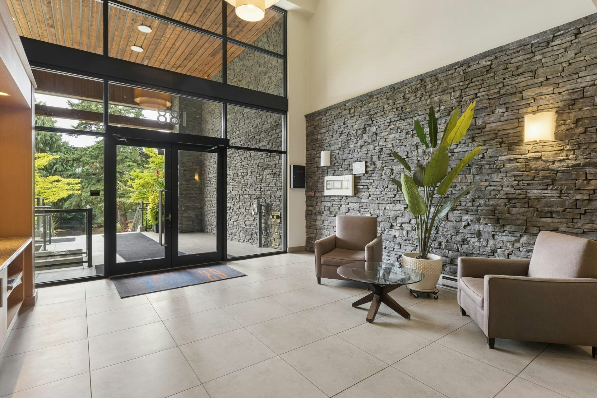 206-188 W 29th Street, North Vancouver, BC, V7N 0A2 - 37
