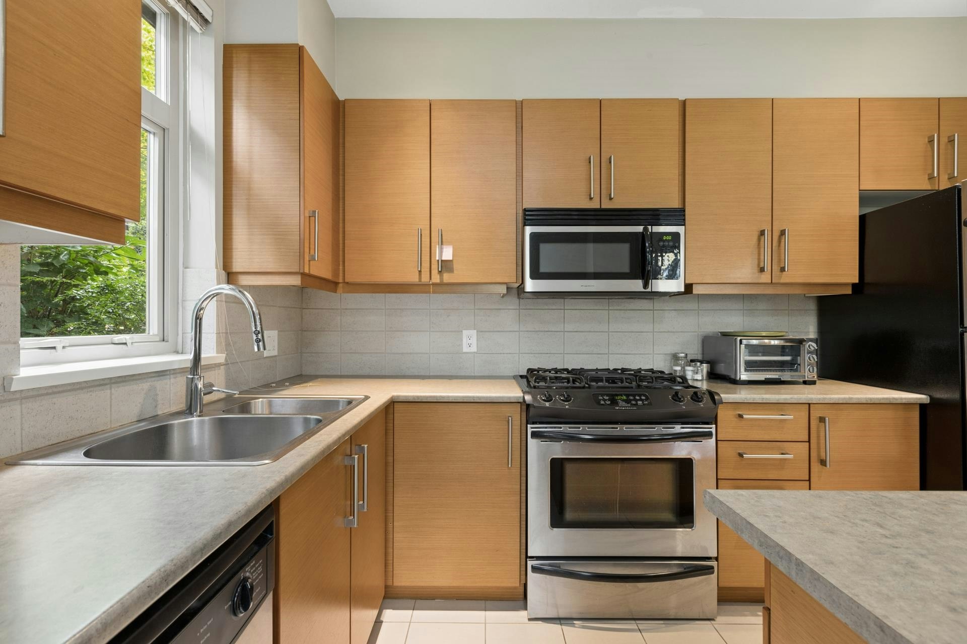 206-188 W 29th Street, North Vancouver, BC, V7N 0A2 - 17