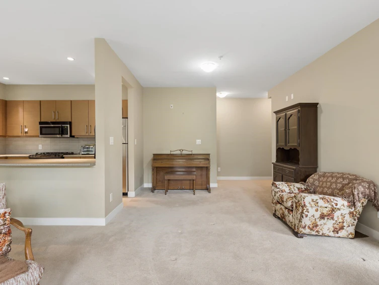 206-188 W 29th Street, North Vancouver, BC, V7N 0A2 - 9