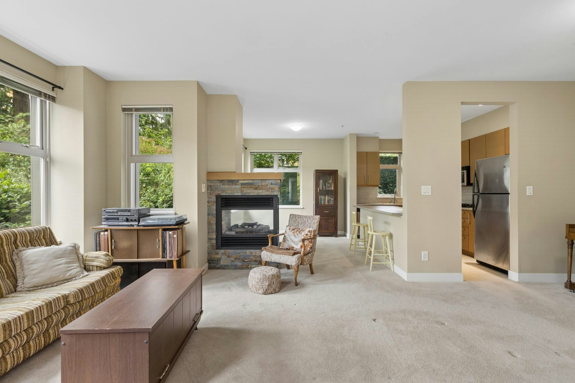 206-188 W 29th Street, North Vancouver, BC, V7N 0A2 - 11