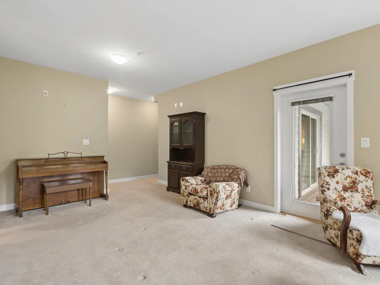 206-188 W 29th Street, North Vancouver, BC, V7N 0A2 - 8