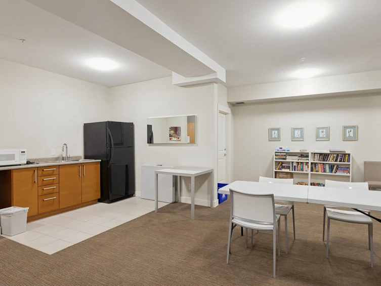 206-188 W 29th Street, North Vancouver, BC, V7N 0A2 - 34